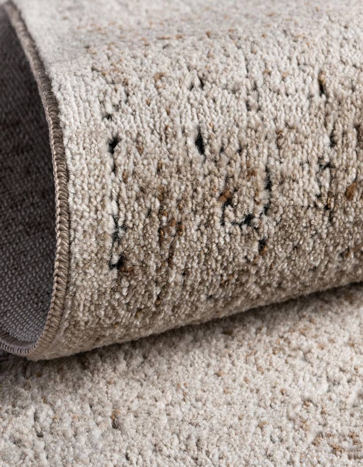 Detail image of  4' x 6' Eliza Rug