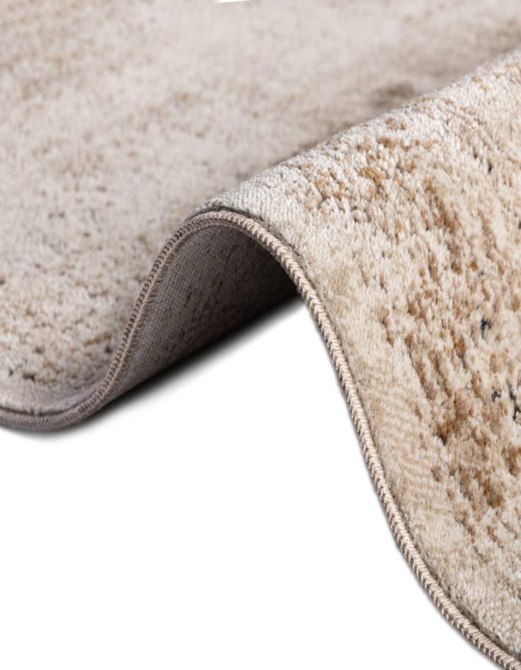 Detail image of  4' x 6' Eliza Rug