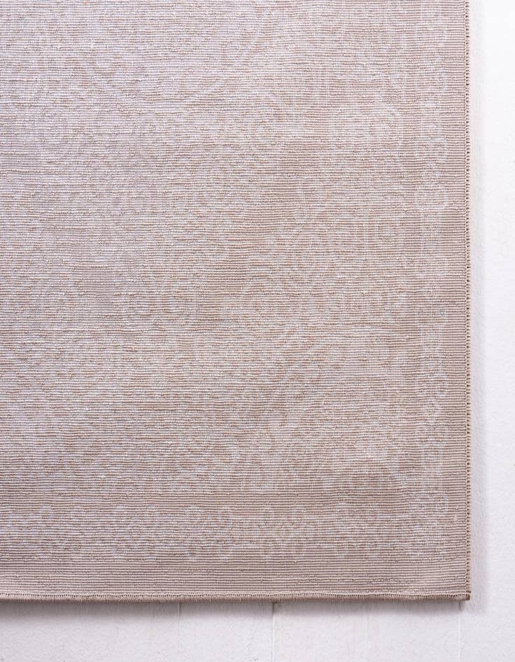 Detail image of  5' 2 x 8' Estate Rug