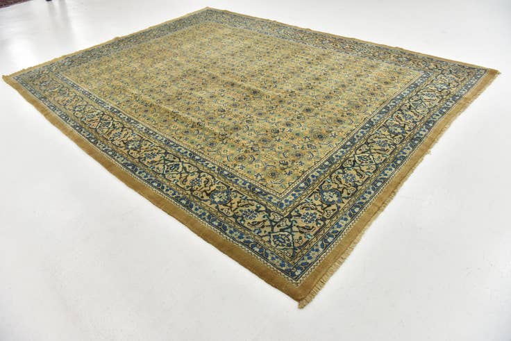 Detail image of 10' x 13' Hand Knotted Farahan Persian Wool Rug