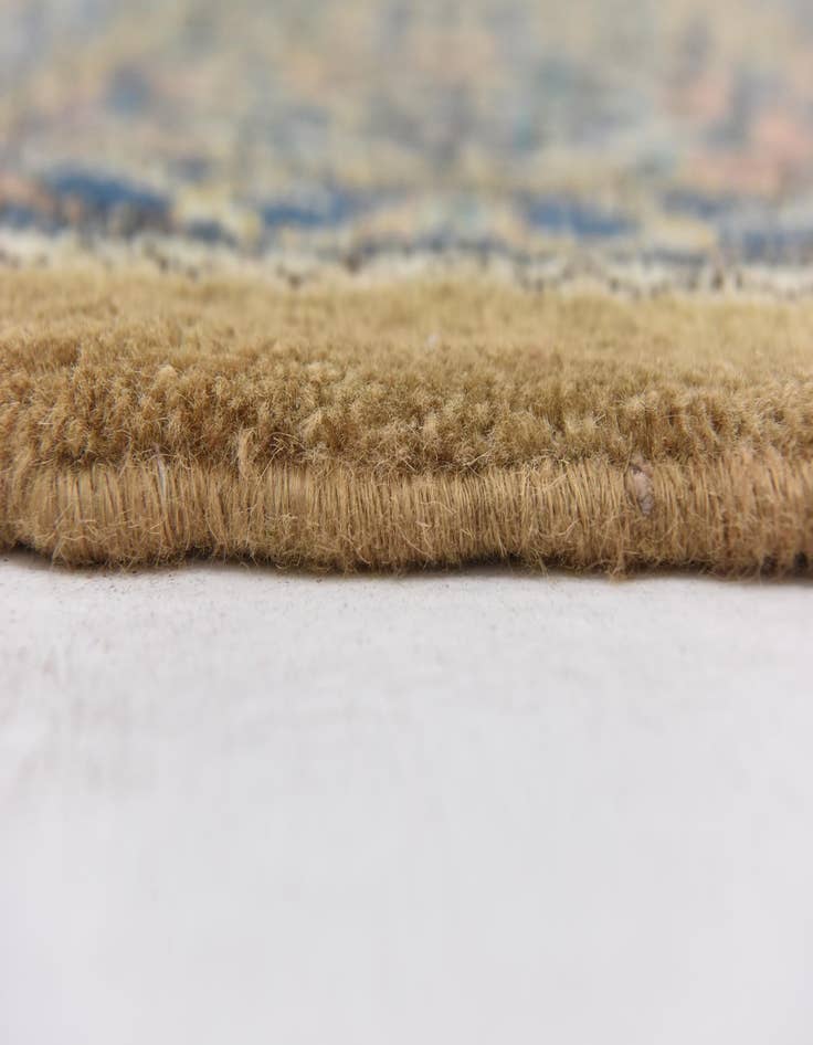 Detail image of  10' x 13'  Hand Knotted Farahan Persian Wool Rug