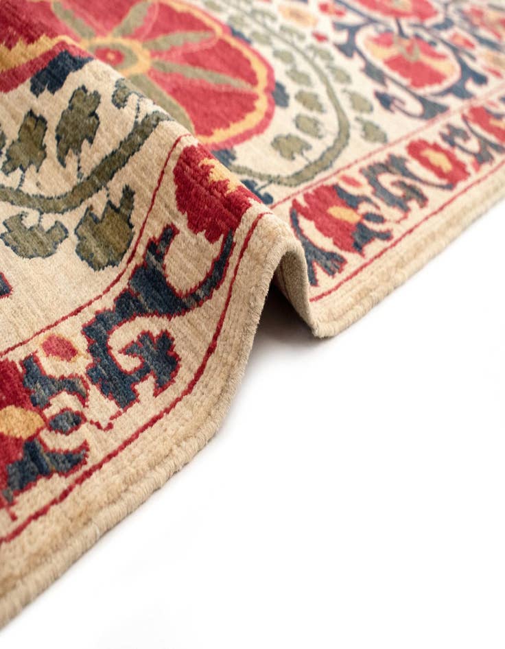 Detail image of  10' 2 x 13' 11 Farahan Wool Rug