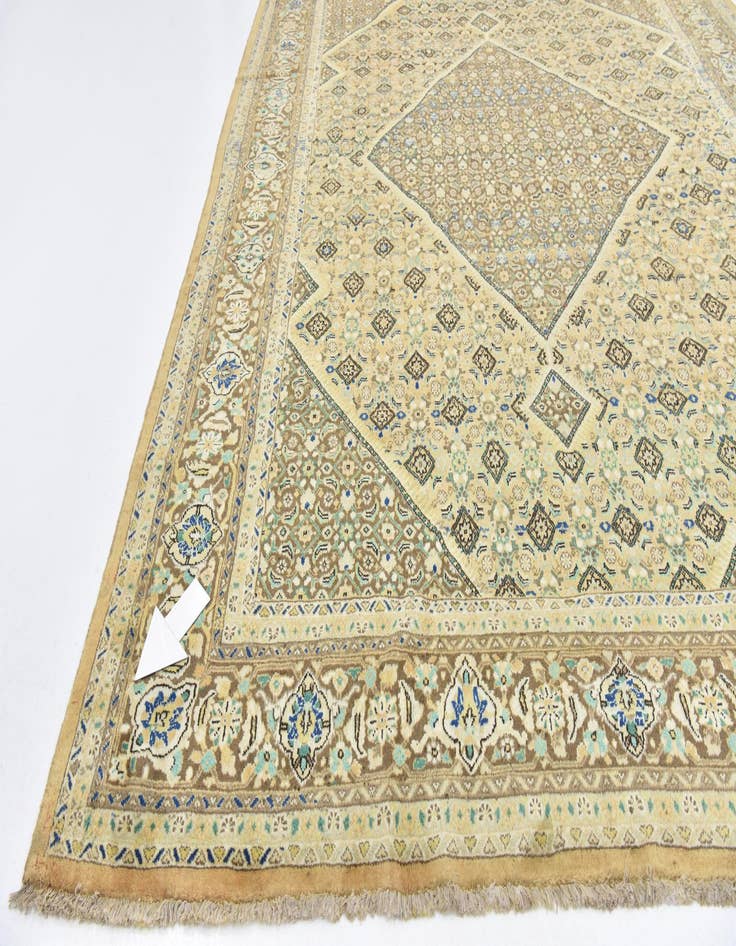 Detail image of  10' x 13' 2  Hand Knotted Farahan Persian Wool Rug