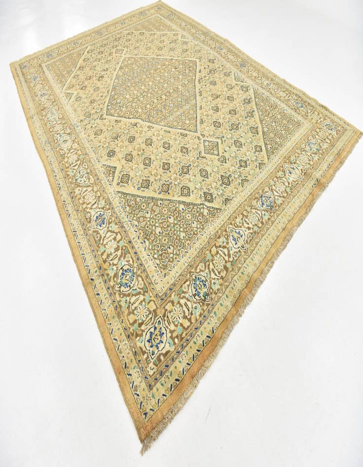 Detail image of  10' x 13' 2  Hand Knotted Farahan Persian Wool Rug