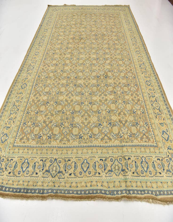 Detail image of  9' 9 x 12' 7  Hand Knotted Farahan Persian Wool Rug