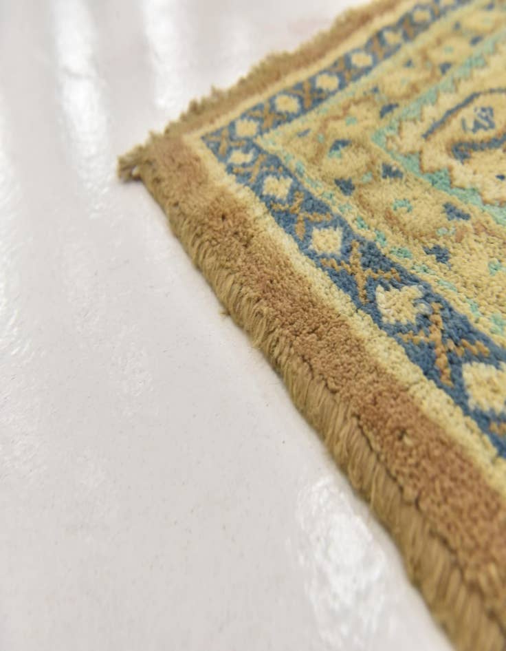 Detail image of  9' 9 x 12' 7  Hand Knotted Farahan Persian Wool Rug