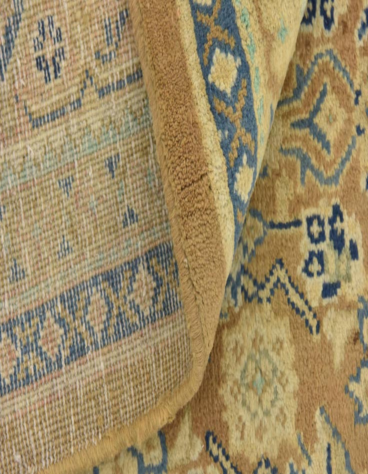 Detail image of  9' 9 x 12' 7  Hand Knotted Farahan Persian Wool Rug