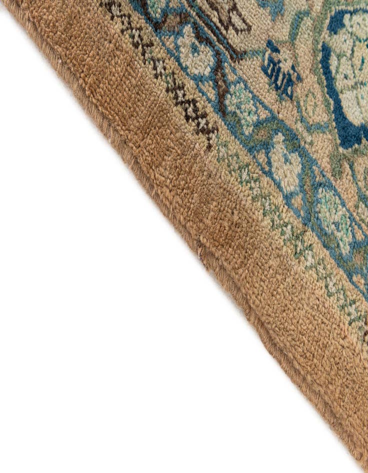 Detail image of  9' 7 x 12' 9  Hand Knotted Farahan Persian Wool Rug