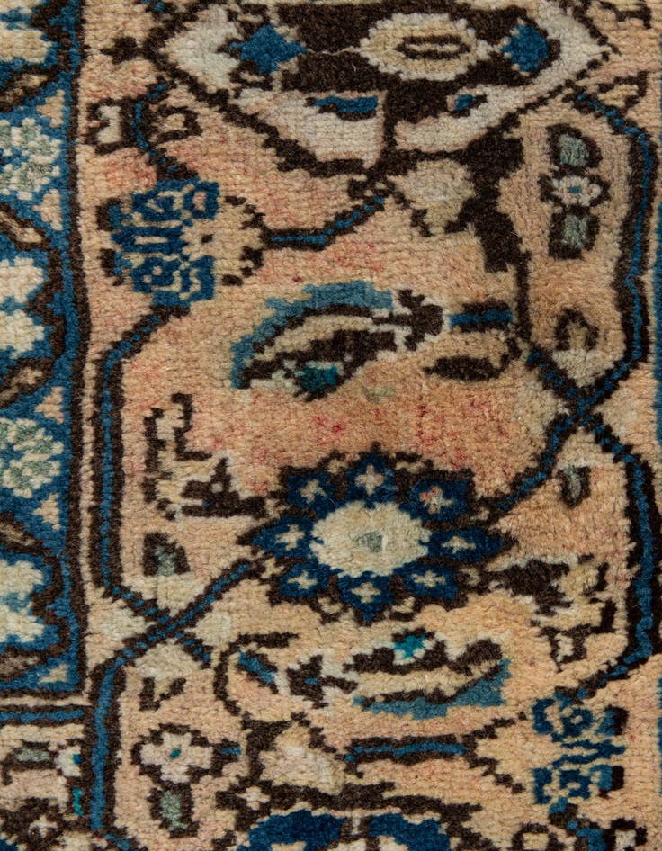 Detail image of  9' 7 x 12' 9  Hand Knotted Farahan Persian Wool Rug