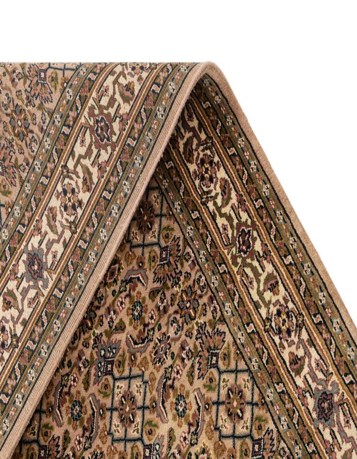 Detail image of  4' 11 x 10' 6 Feraghan Rug