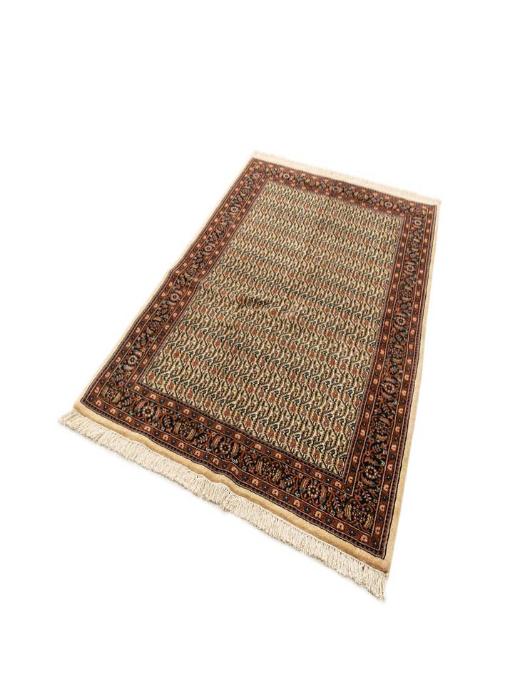 Detail image of  4' 8 x 6' 5 Ferahan Rug