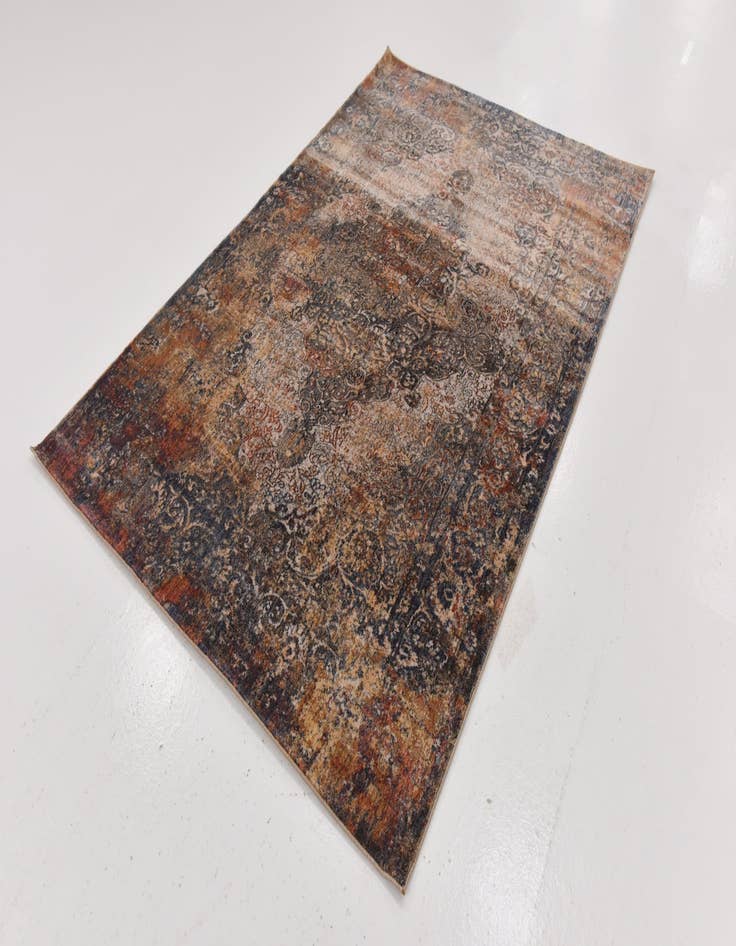 Detail image of  5' x 7' 7 Fleur Rug