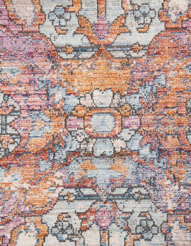 Detail image of  5' 3 x 7' 5 Fleur Rug