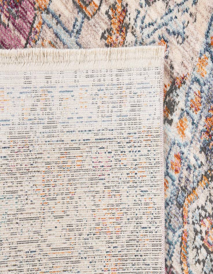 Detail image of  5' 3 x 7' 5 Fleur Rug