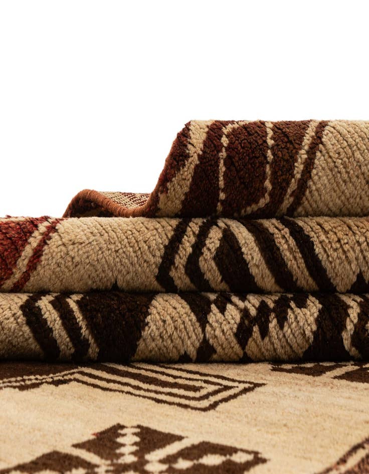 Detail image of  4' 2 x 6' 6 Gabbeh Rug
