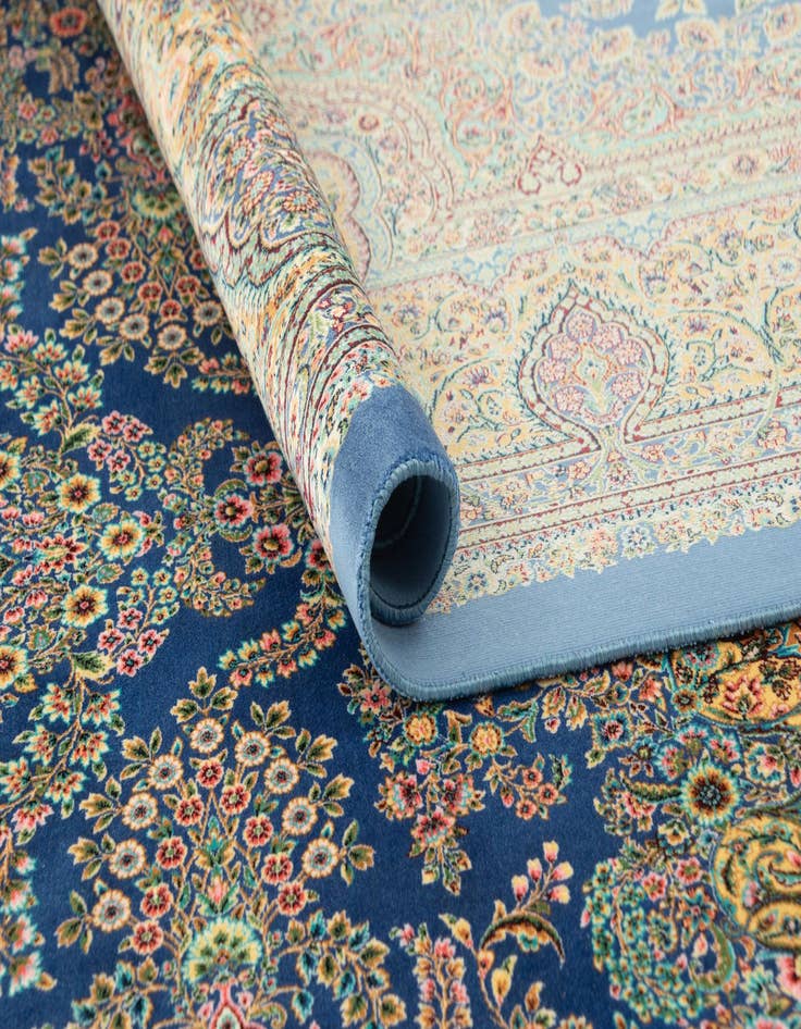 Detail image of  4' 9 x 7' 5 Ghom Design Rug