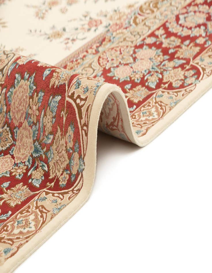 Detail image of  6' 4 x 9' 7 Ghom Design Rug