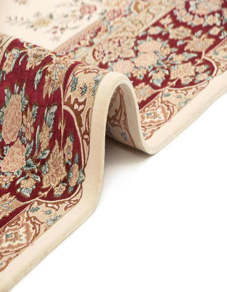 Detail image of  6' 6 x 9' 8 Ghom Design Rug