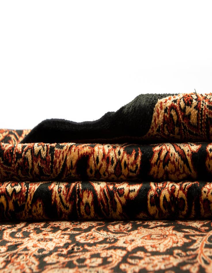 Detail image of  4' 6 x 6' 7 Ghom Rug