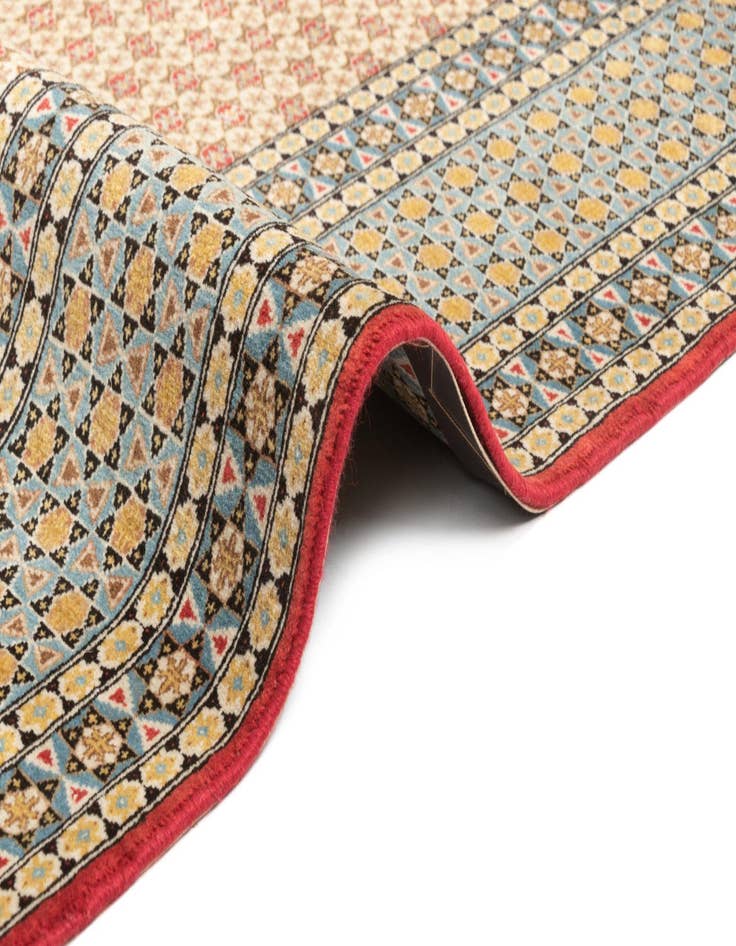 Detail image of  8' 10 x 12' 3 Ghom Rug