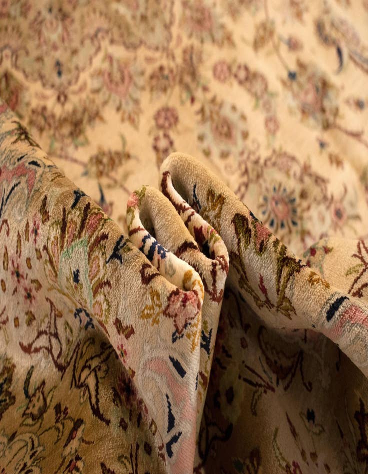 Detail image of  8' x 11' 3 Ghom Silk Rug