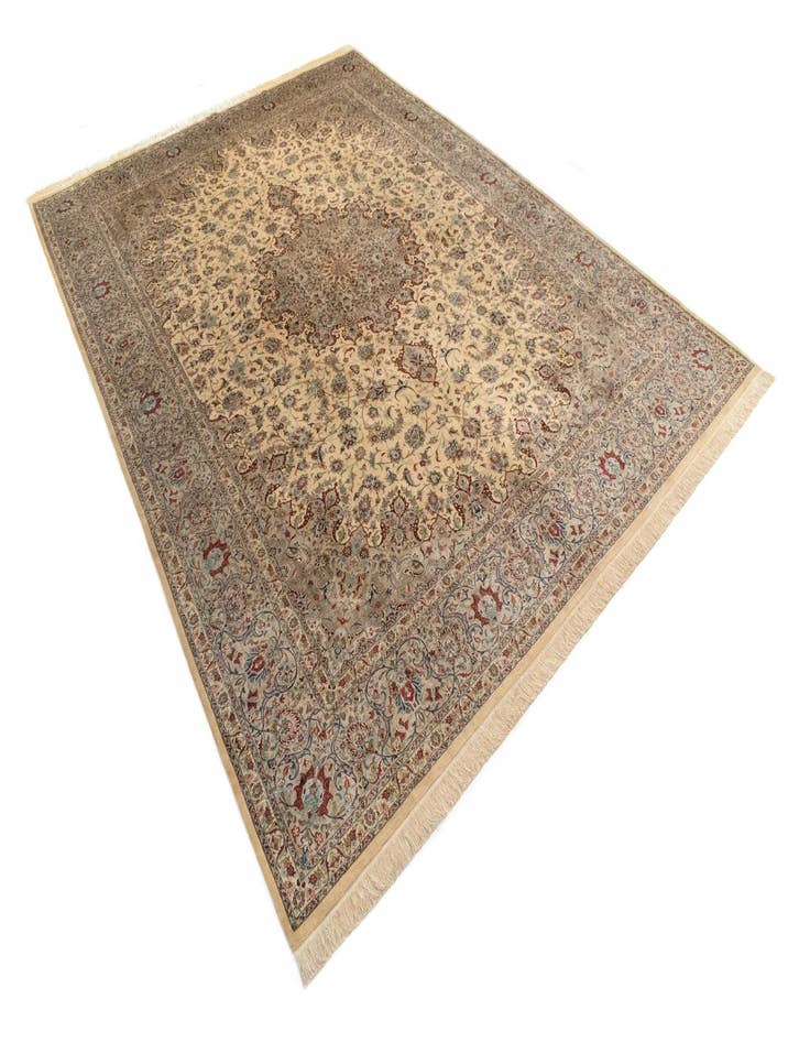 Detail image of  9' 9 x 13' 2 Ghom Silk Rug