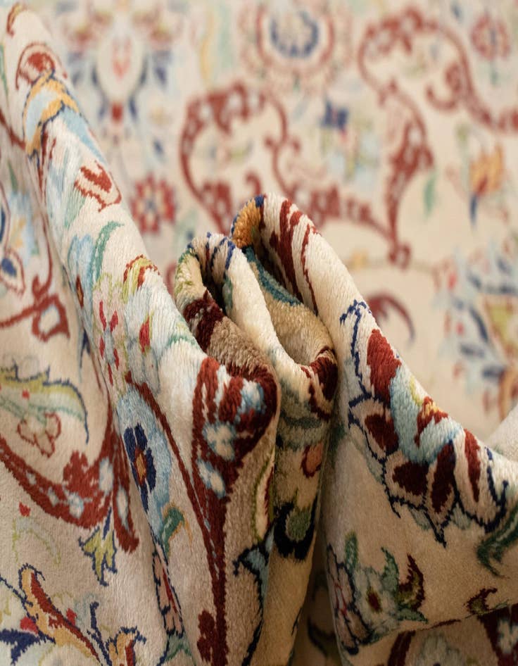 Detail image of  9' 9 x 13' 2 Ghom Silk Rug