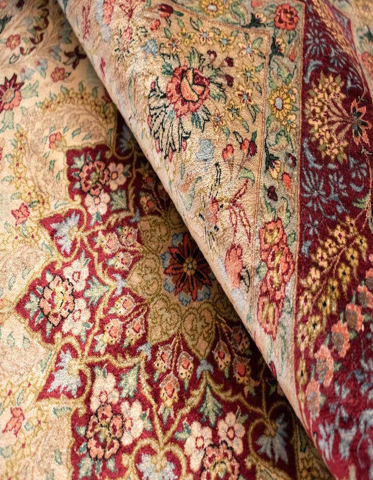 Detail image of  3' 3 x 4' 11 Ghom Silk Rug