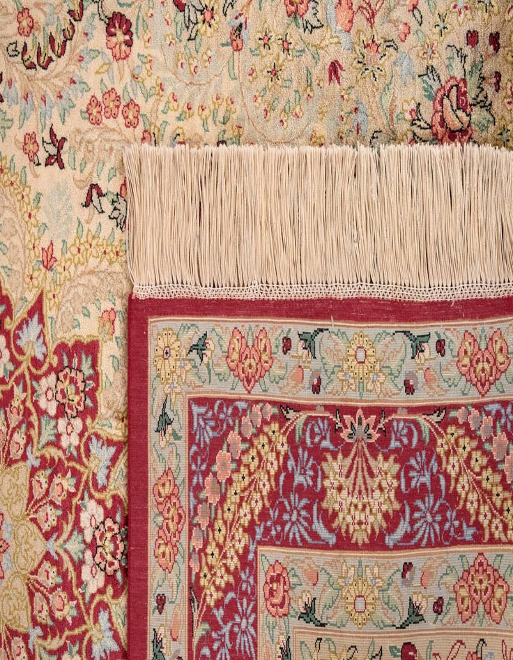 Detail image of  3' 3 x 4' 11 Ghom Silk Rug