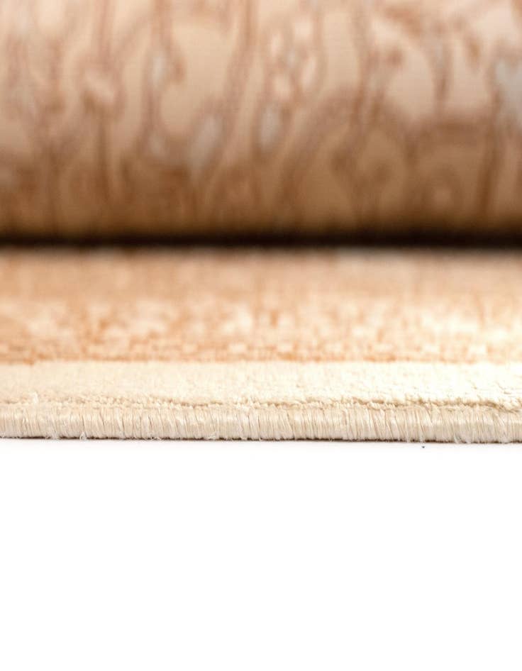 Detail image of  5' 2 x 7' 10 Ghom Silk Rug