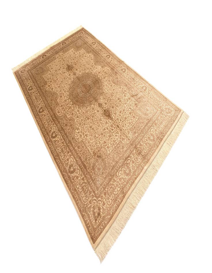 Detail image of  5' 2 x 7' 10 Ghom Silk Rug