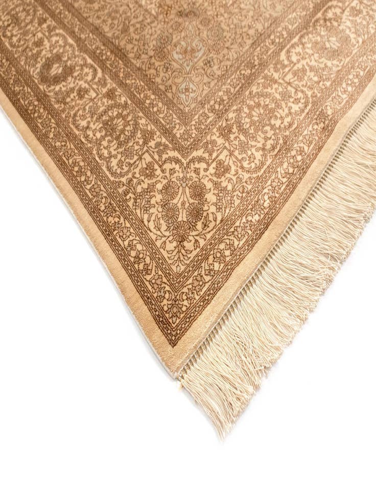 Detail image of  5' 2 x 7' 10 Ghom Silk Rug