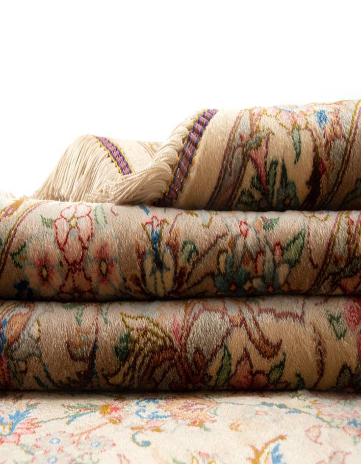 Detail image of  6' 8 x 9' 10 Ghom Silk Rug