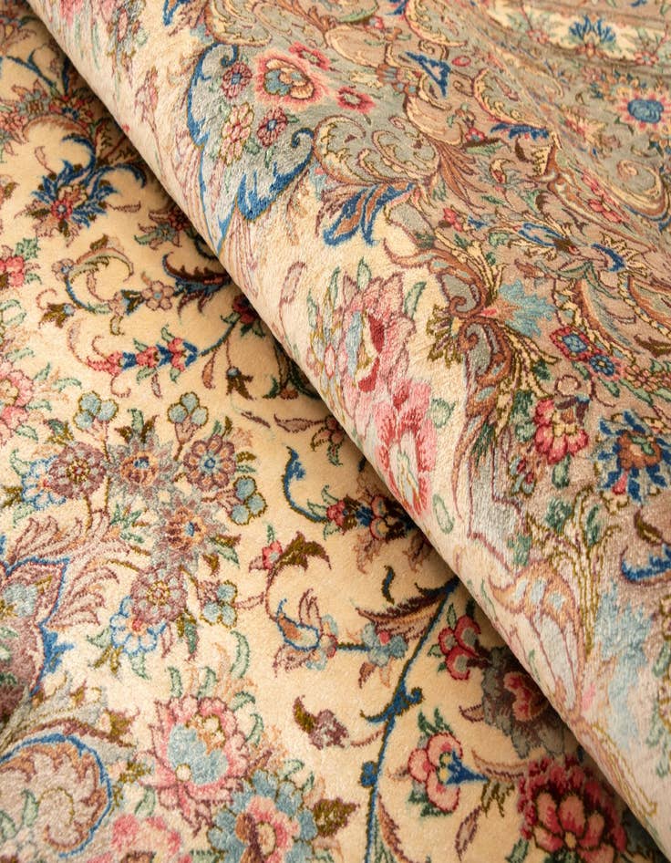 Detail image of  6' 8 x 9' 10 Ghom Silk Rug