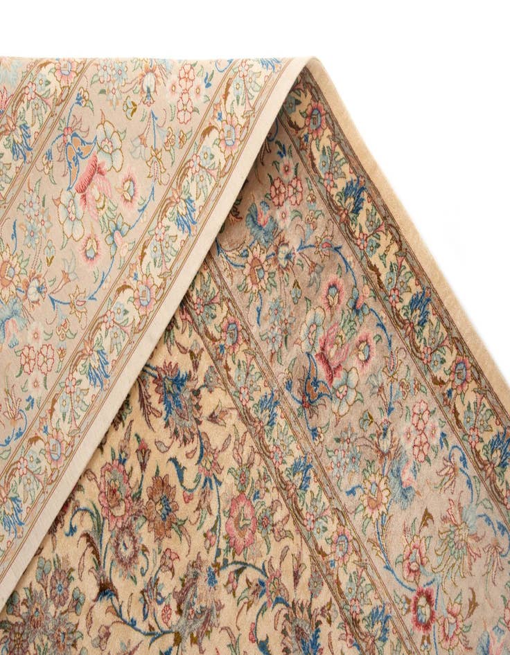 Detail image of  6' 8 x 9' 10 Ghom Silk Rug