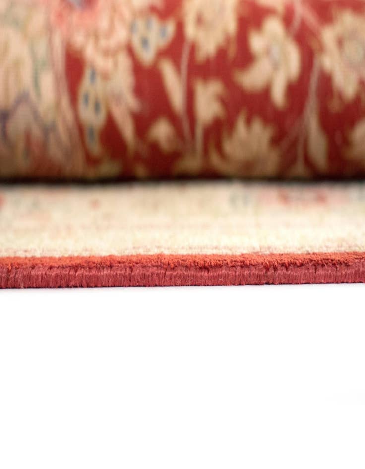 Detail image of  3' 3 x 4' 11 Ghom Silk Rug