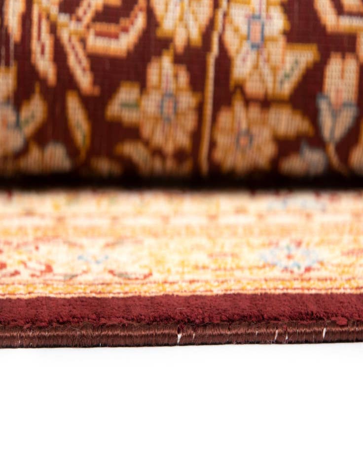 Detail image of  5' 3 x 7' 8 Ghom Silk Rug