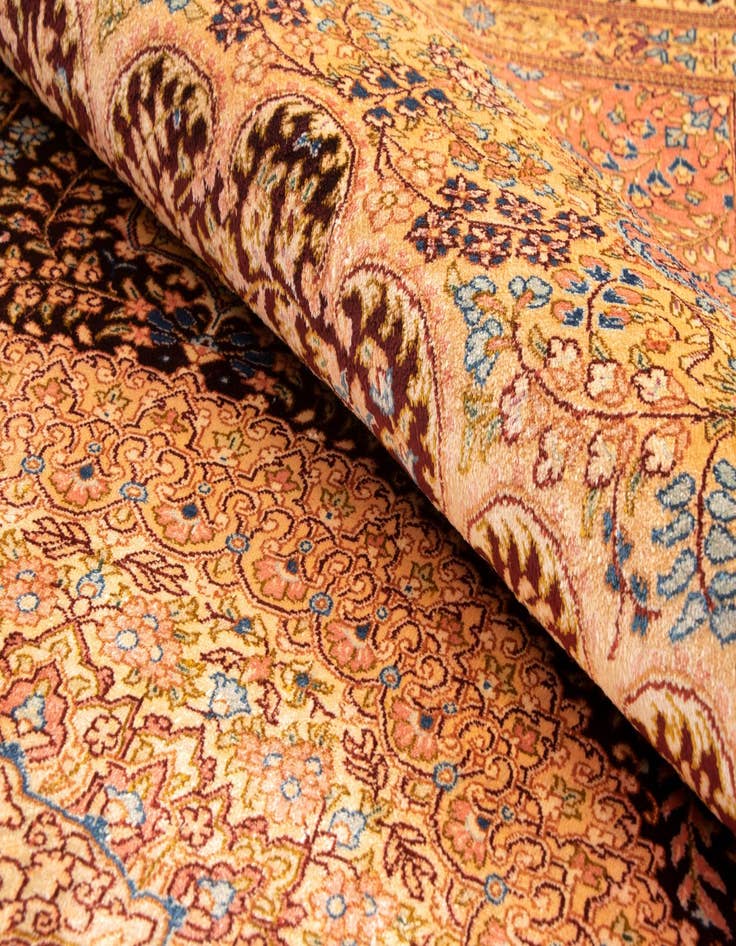 Detail image of  5' 3 x 7' 8 Ghom Silk Rug