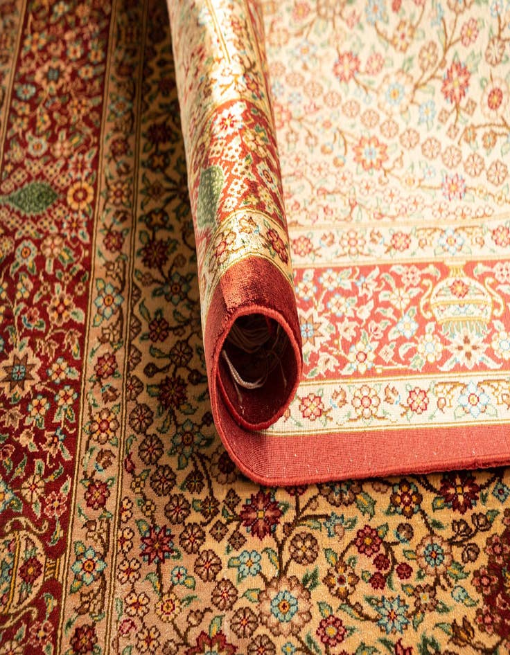 Detail image of  2' 7 x 3' 11 Ghom Silk Rug