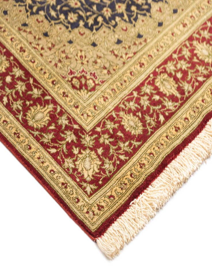 Detail image of  2' 7 x 4' Ghom Silk Rug