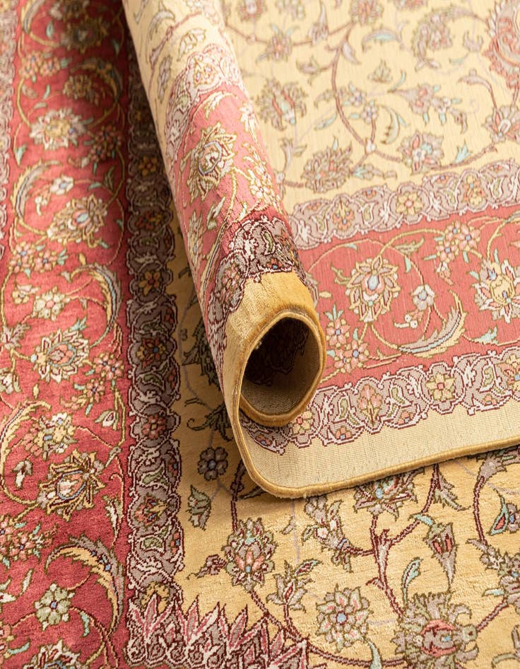 Detail image of  3' 4 x 4' 11 Ghom Silk Rug