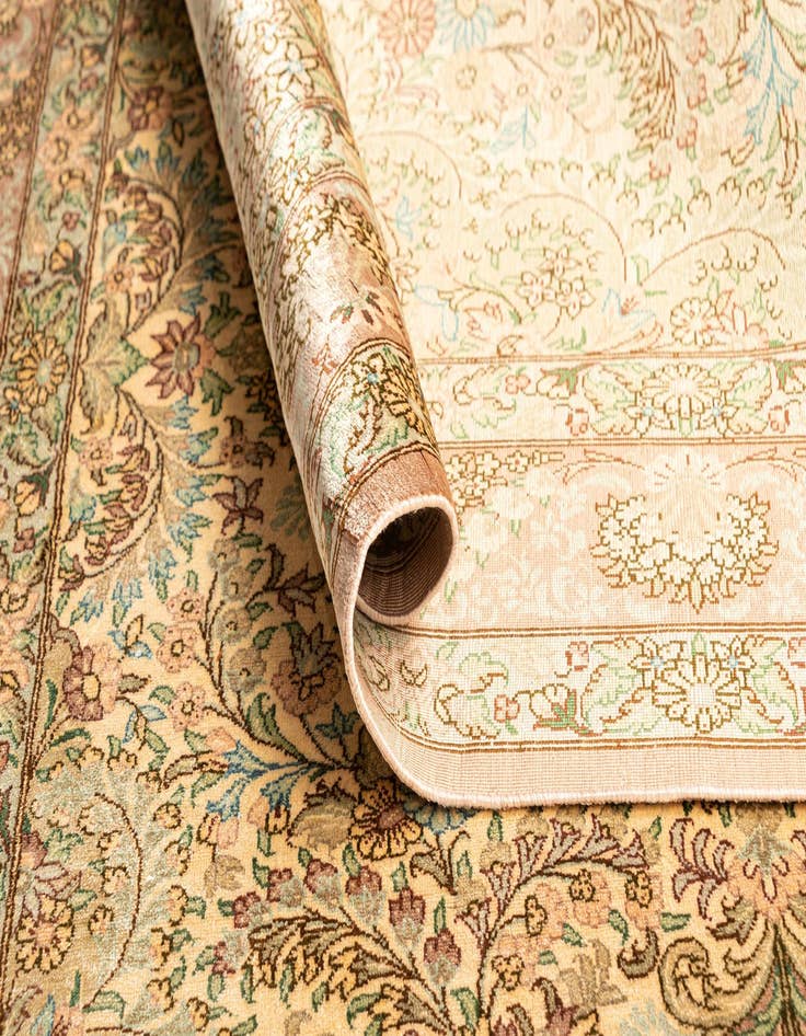 Detail image of  3' 3 x 4' 11 Ghom Silk Rug