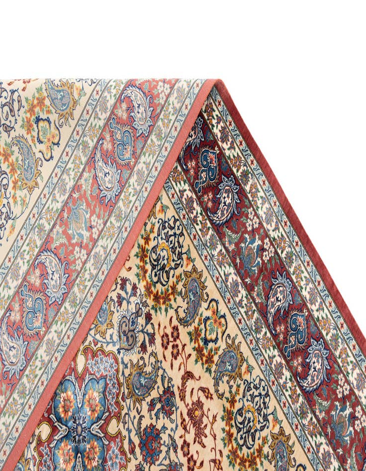 Detail image of  4' 3 x 6' 7 Ghom Silk Rug