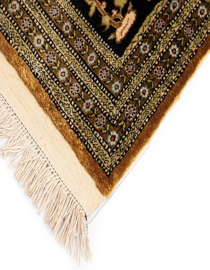 Detail image of  2' 11 x 4' 3 Ghom Silk Rug