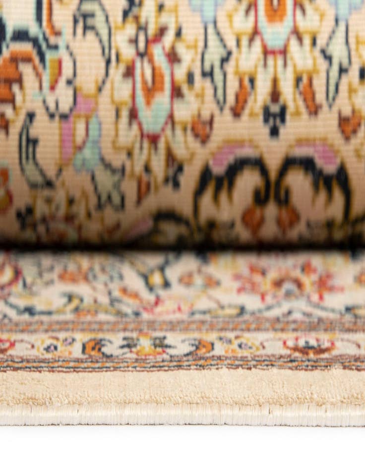 Detail image of  2' 6 x 3' 11 Ghom Silk Rug