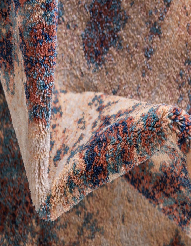 Detail image of 4' x 6' Gossamer Rug