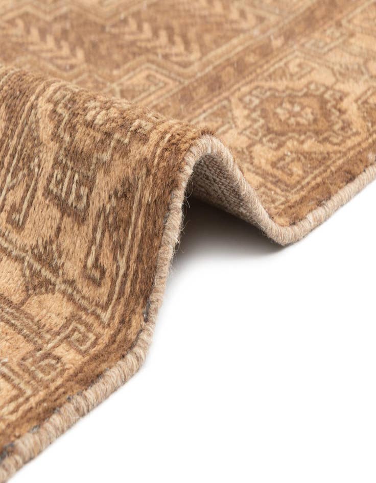 Detail image of  3' 2 x 6' 6 Hamedan Rug