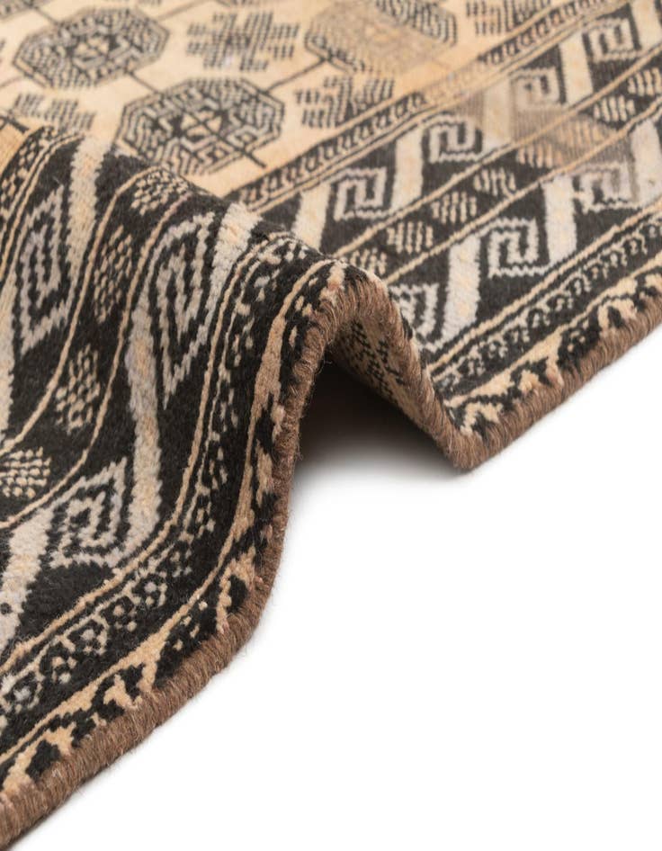 Detail image of  3' 7 x 6' 10 Hamedan Rug