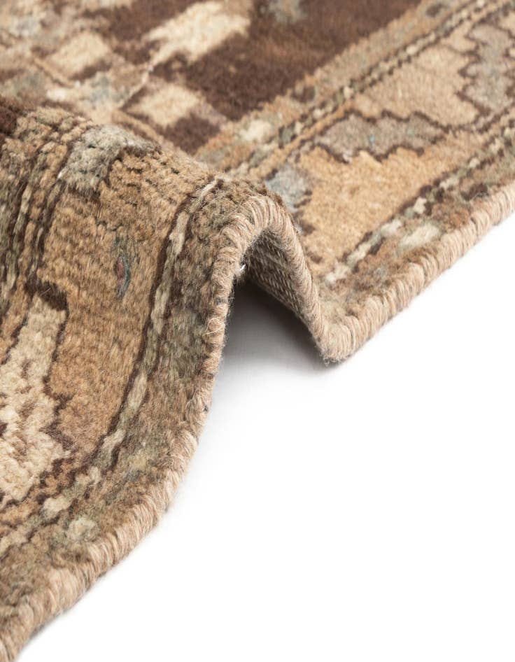 Detail image of  3' 4 x 7' 2 Hamedan Rug