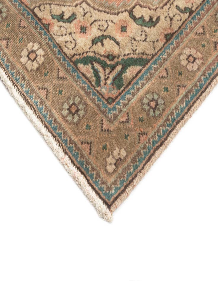 Detail image of  3' 3 x 4' 11 Hamedan Rug